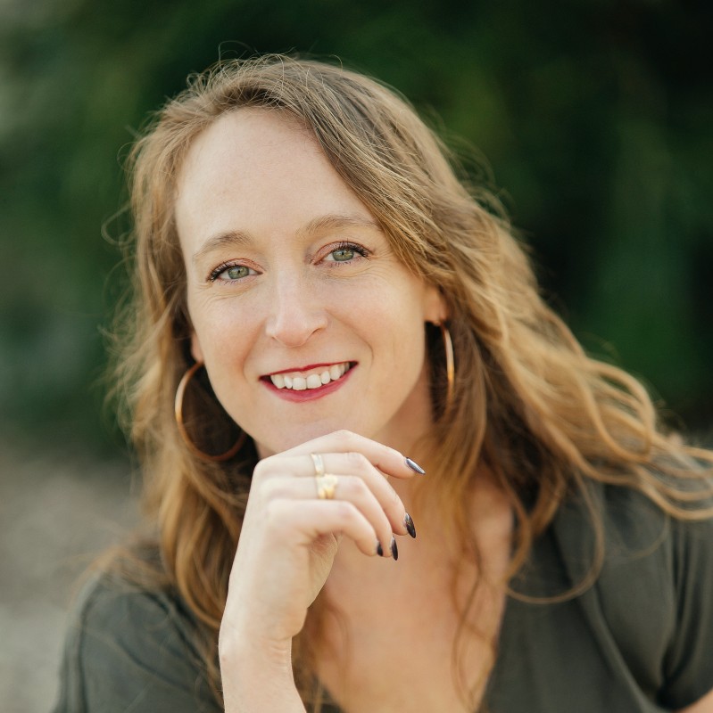 KAREN PERCHE